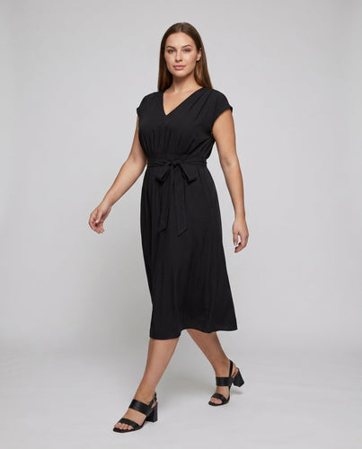 Damen Wickelkleid mit elegantem V-Ausschnitt und taillierbarem Bindegürtel