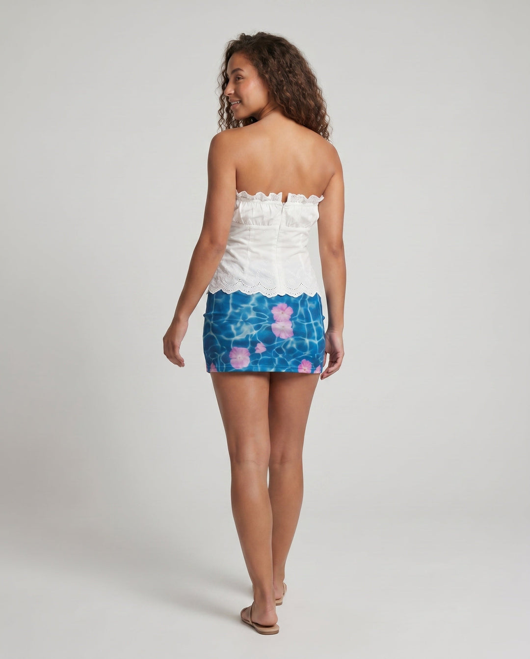 Product 15637868970314 - back_view