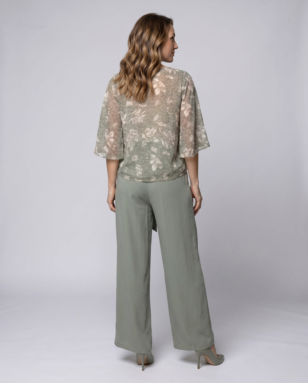 Product 15638175613258 - back_view