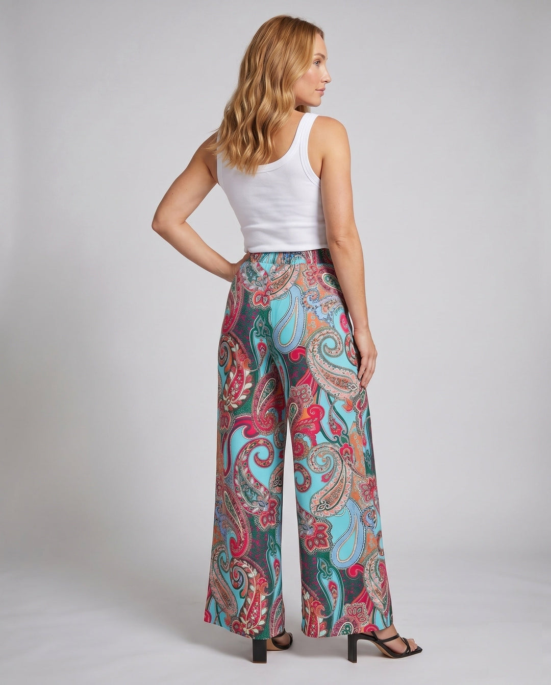 Product 15638215164234 - back_view