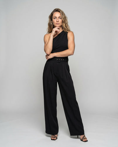 Damen Eleganter Jumpsuit mit asymmetrischem Ausschnitt und breitem Hosenbein Shopnory