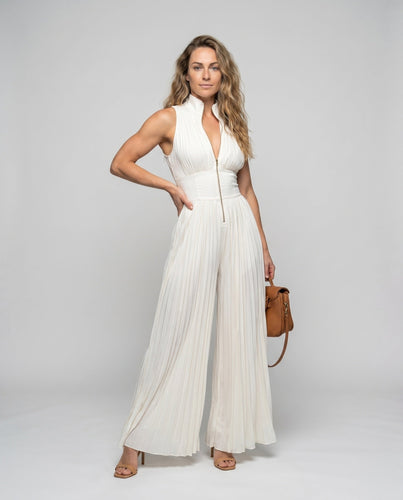 Damen Eleganter Jumpsuit mit plissierten Details und hohem Kragen