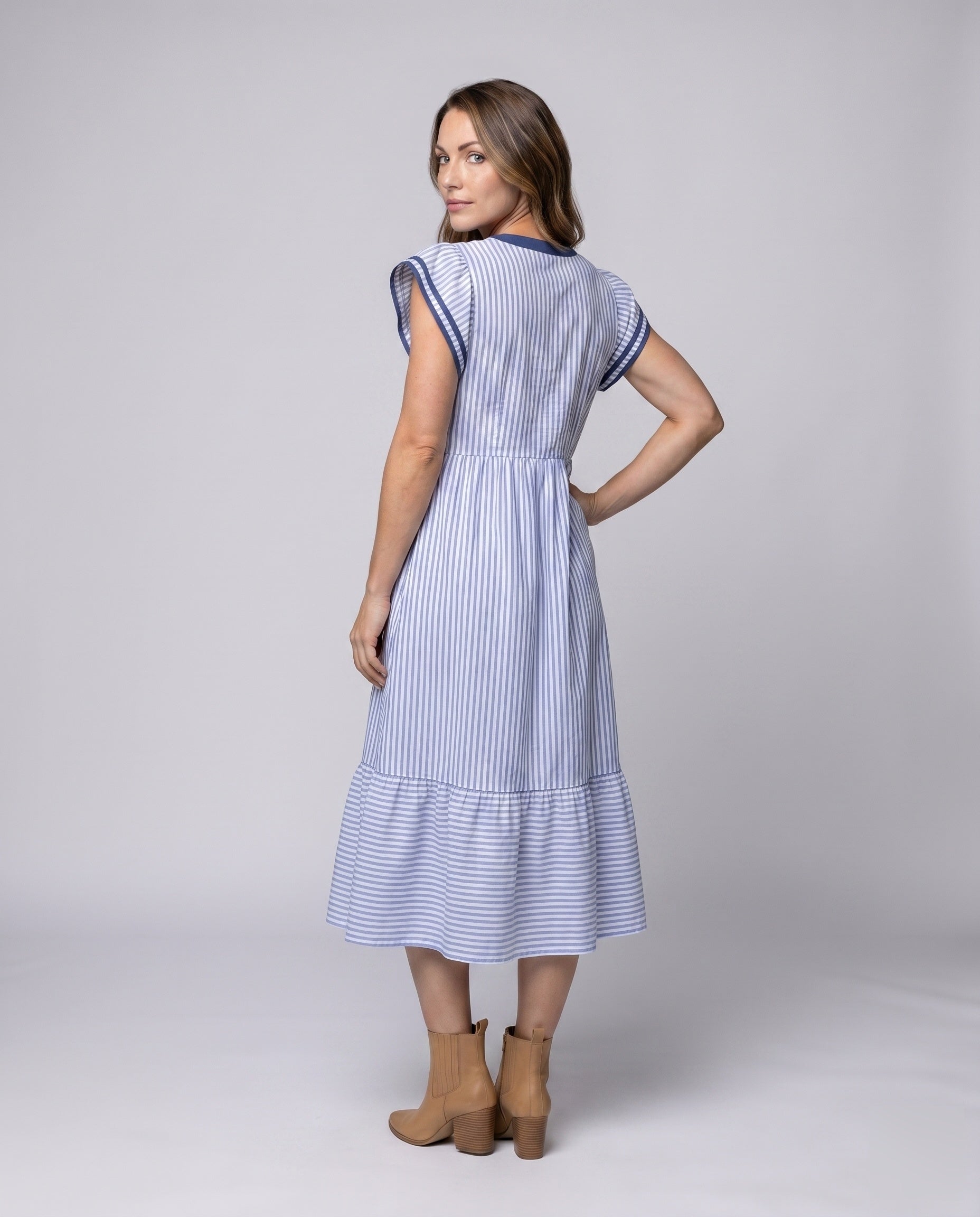Product 15639234019658 - back_view
