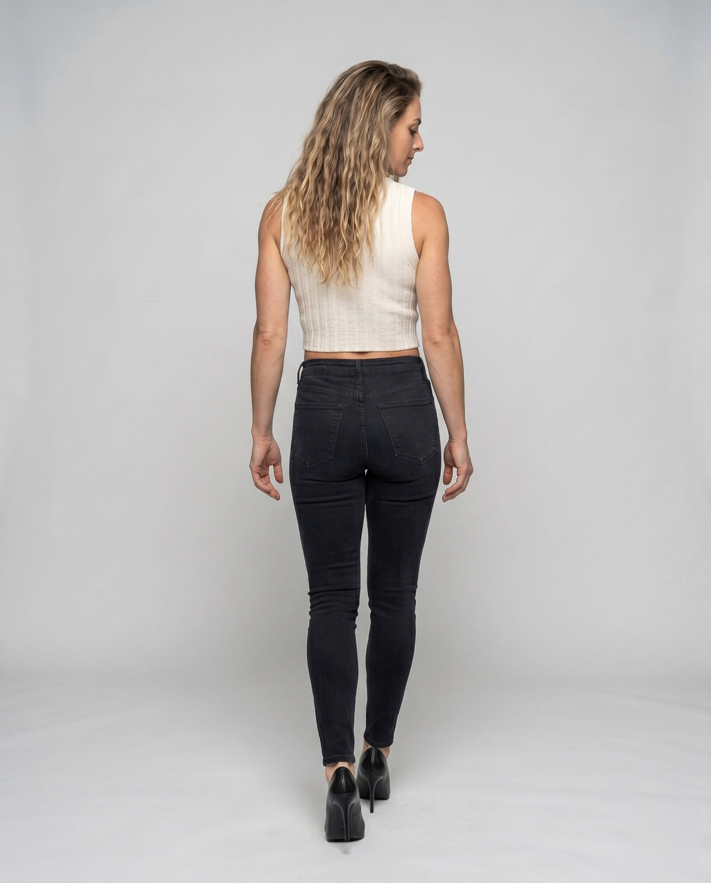 Product 15642540245322 - back_view