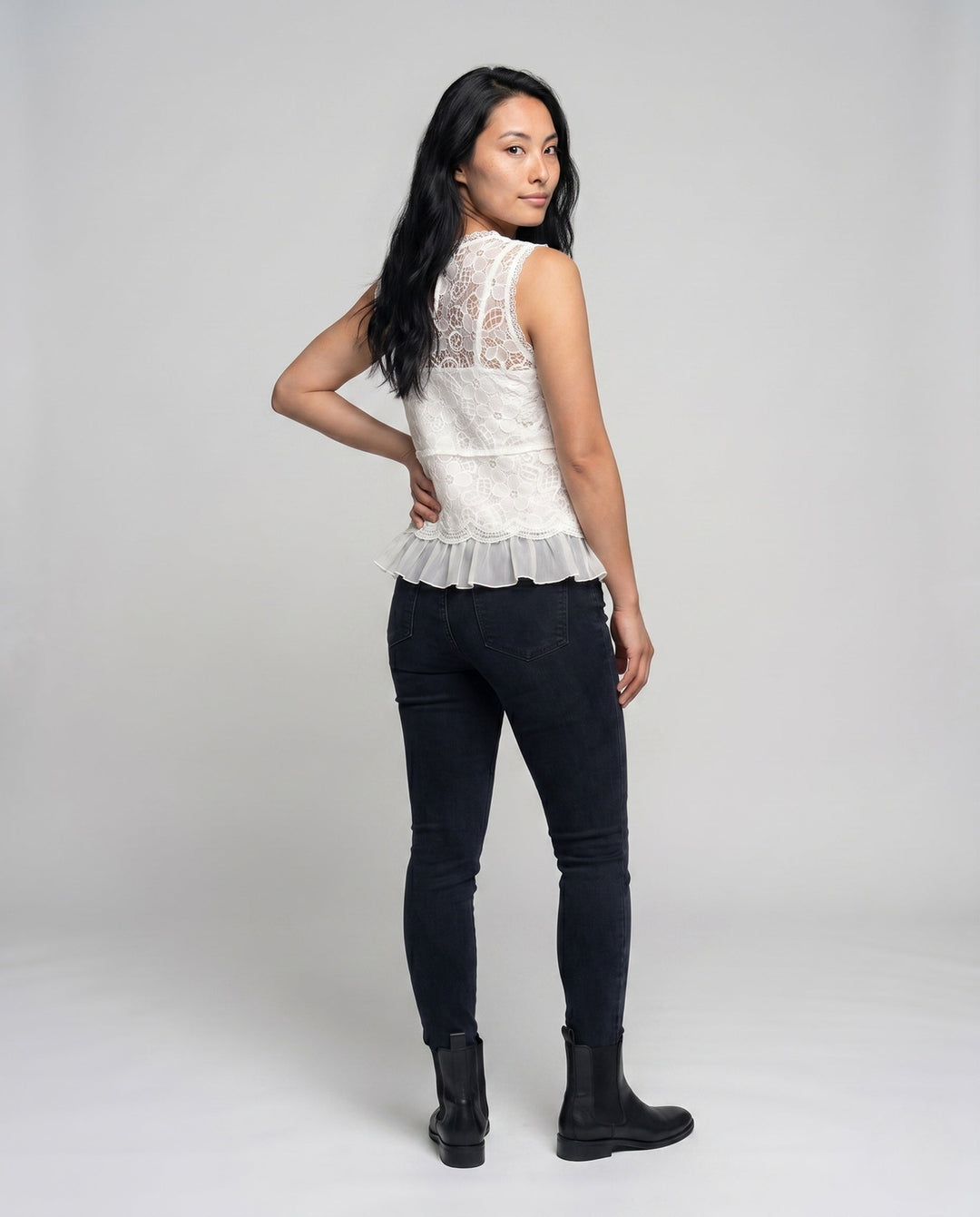 Product 15645938057546 - back_view