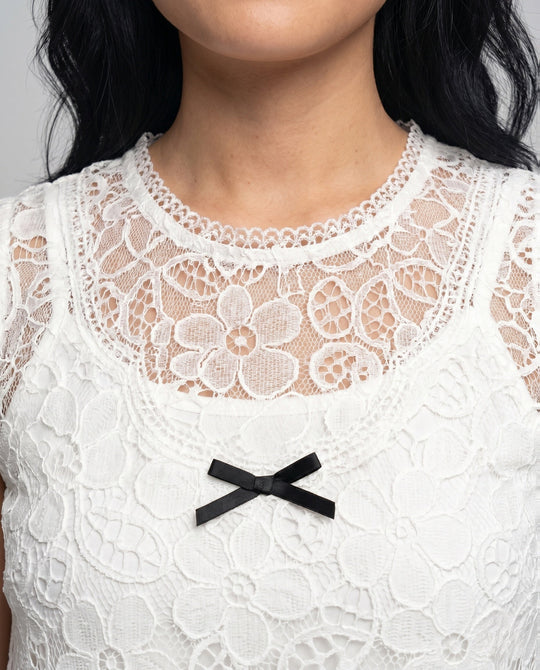 Product 15645938057546 - close_up_detail