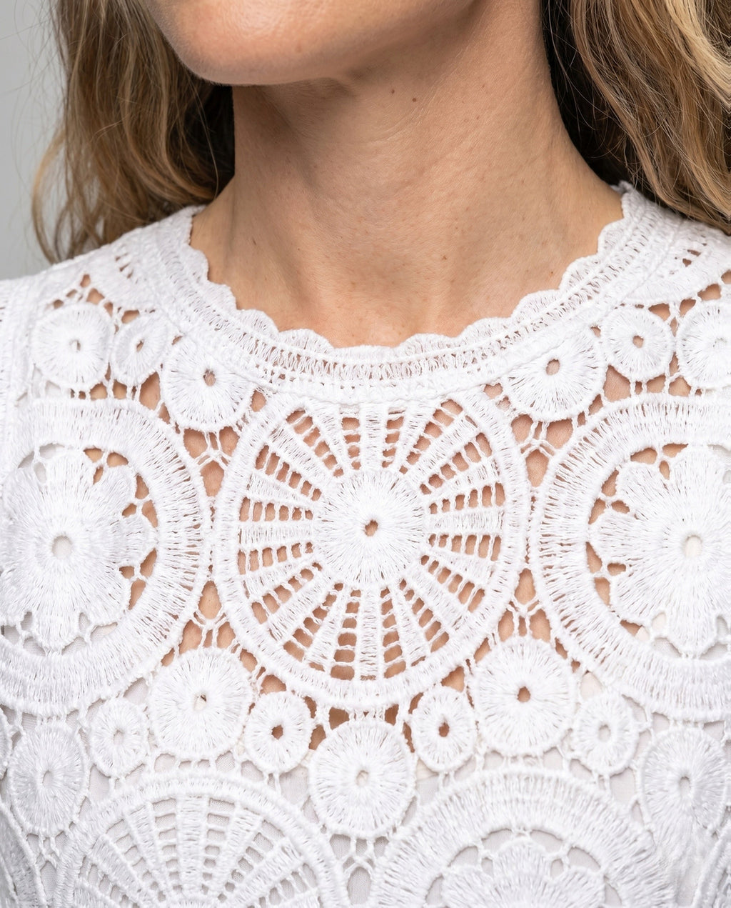 Product 15645952541002 - close_up_detail