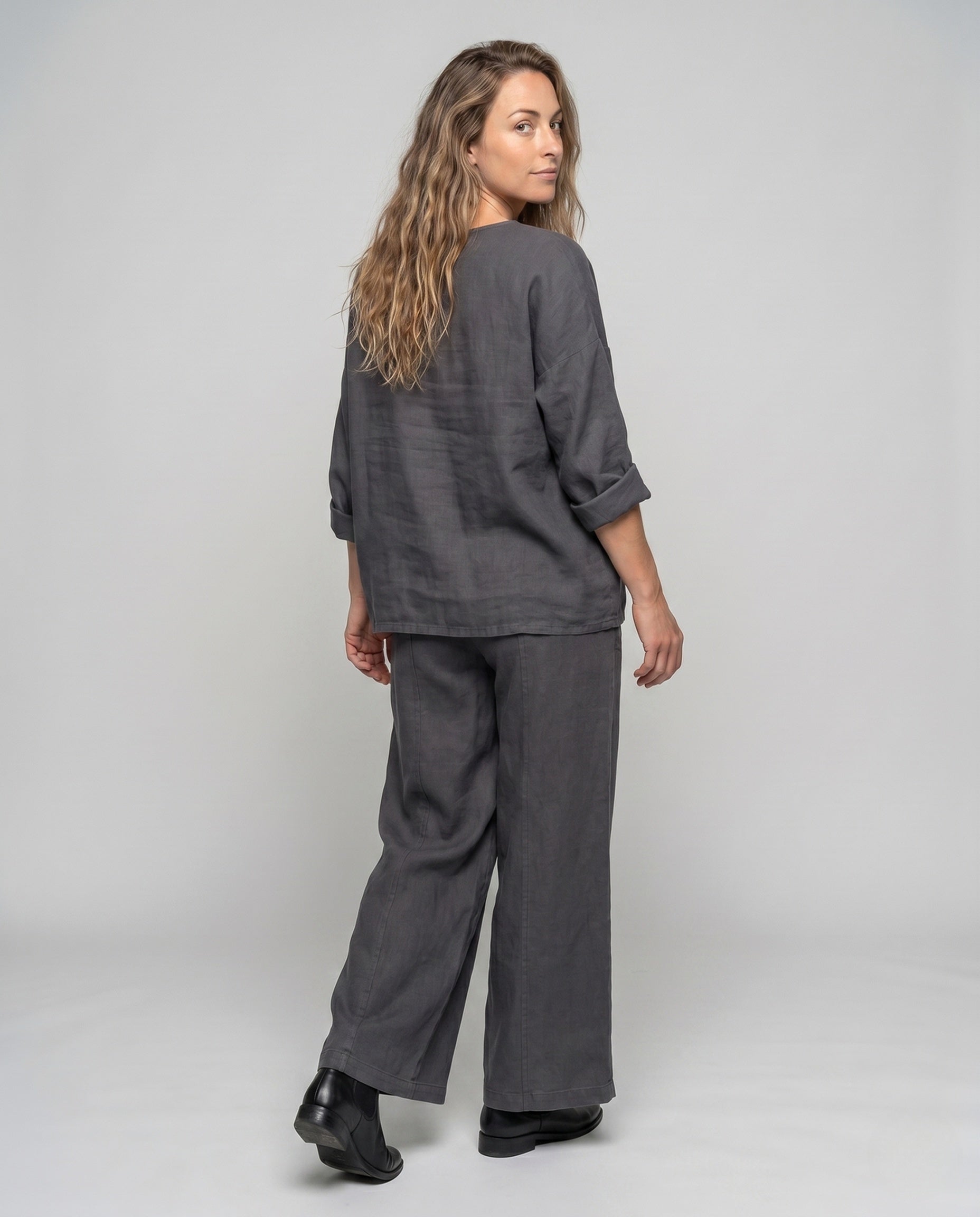 Product 15646801822026 - back_view