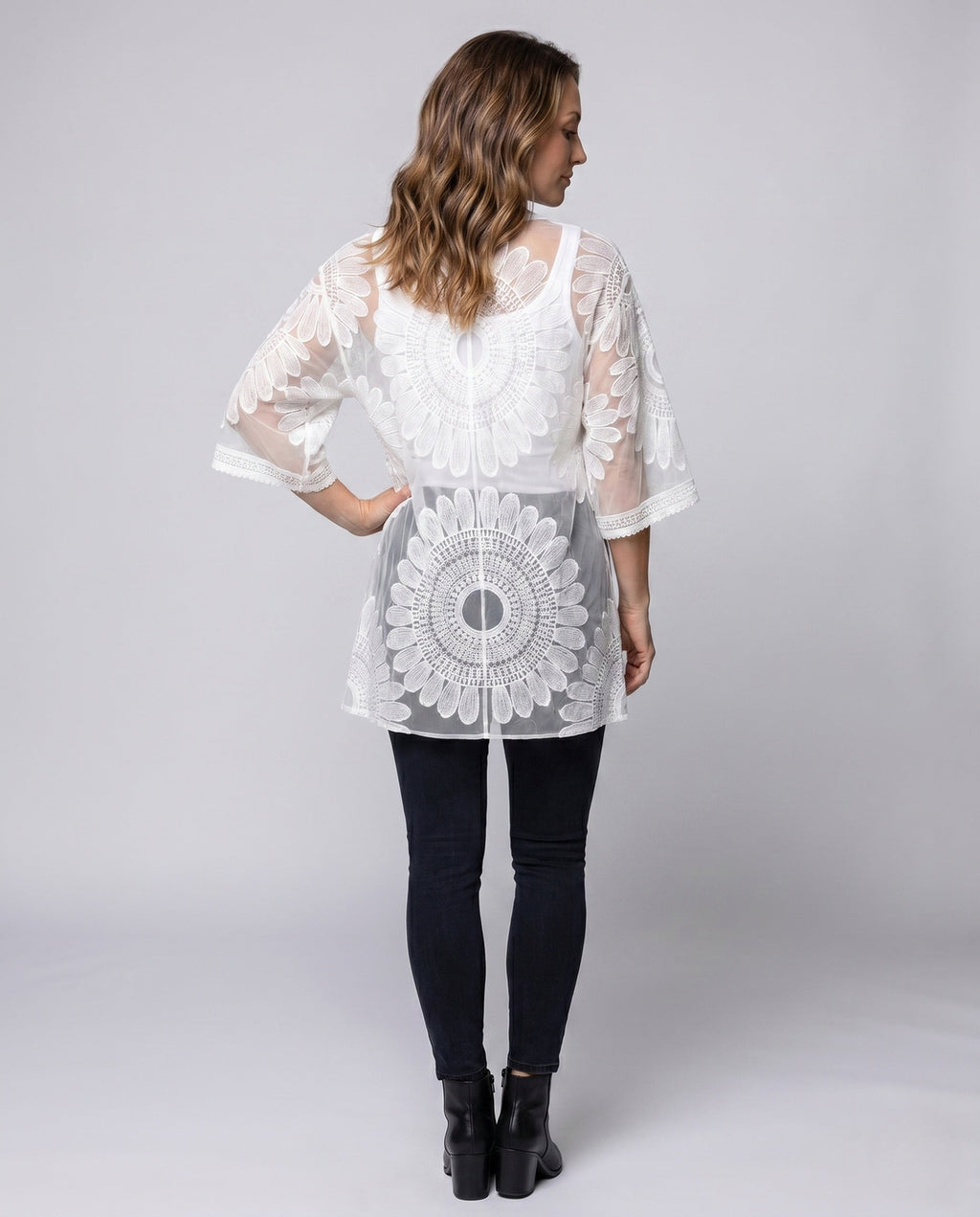 Product 15646881481034 - back_view