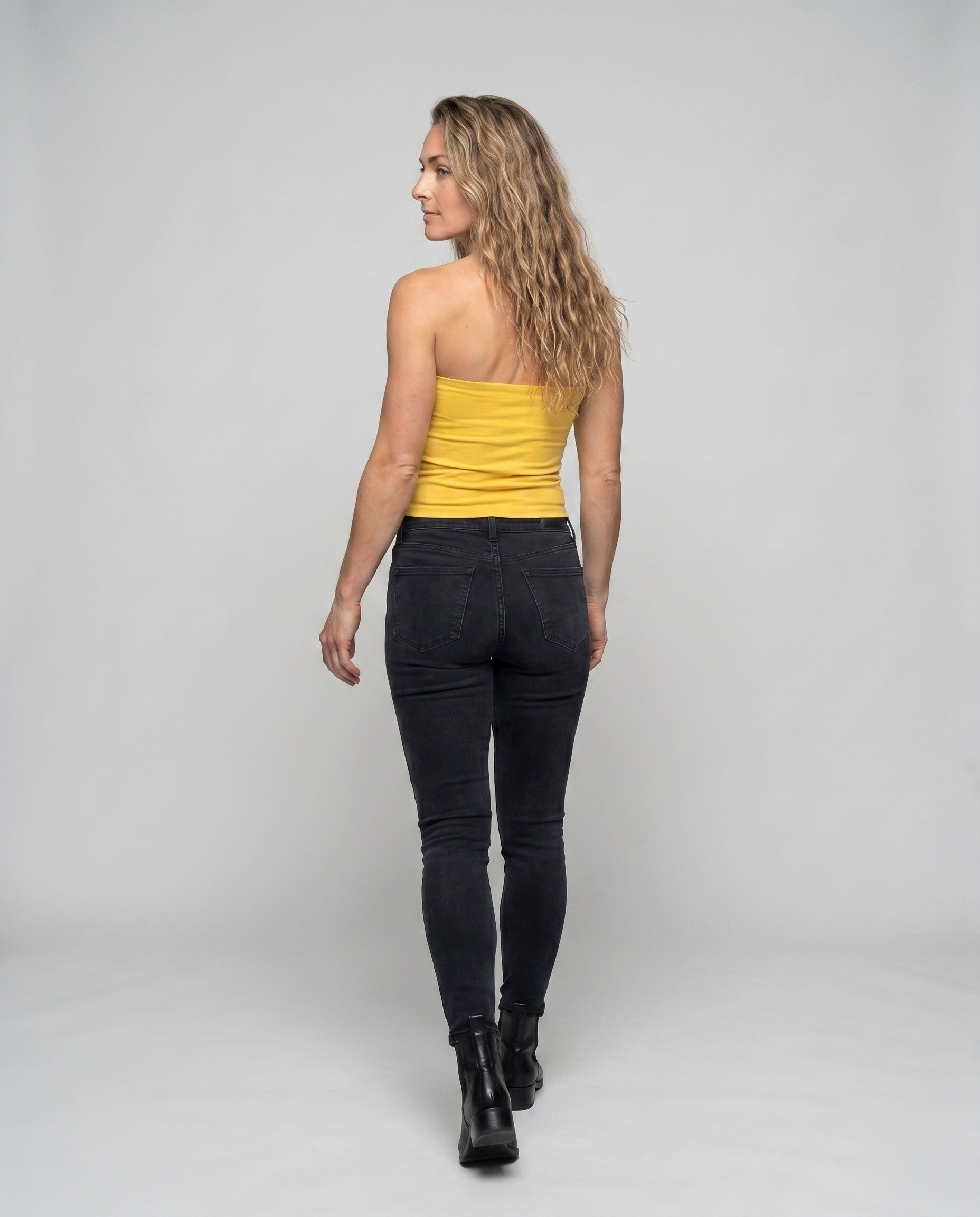 Product 15659672863050 - back_view