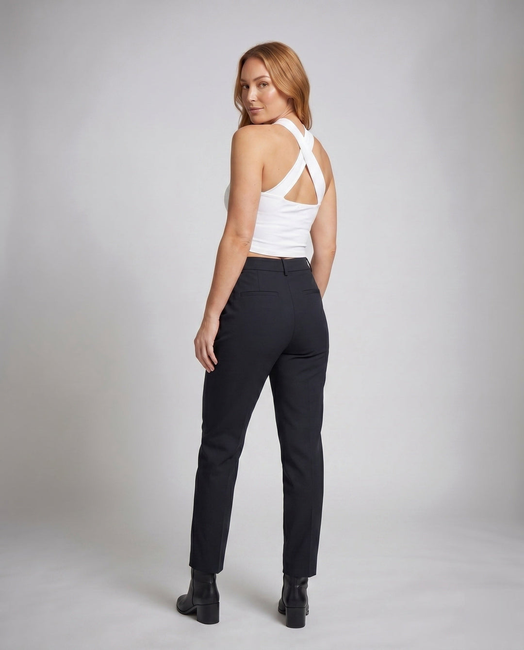 Product 15659680891210 - back_view