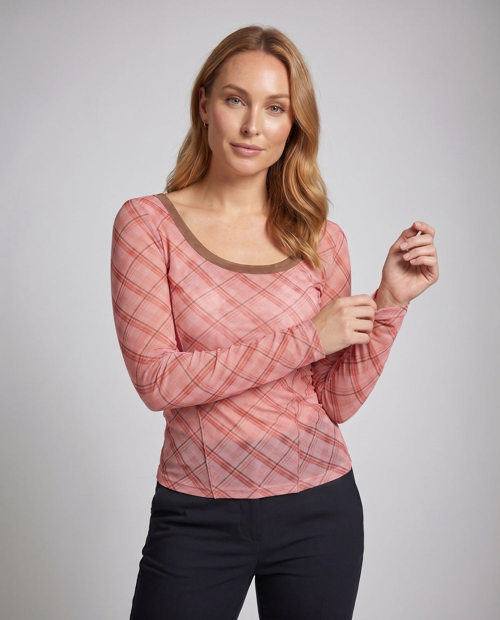Product 15659684135242 - upper_body