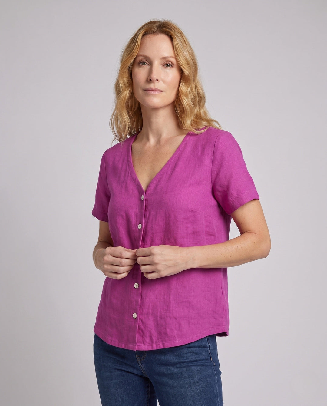 Product 15719095632202 - upper_body