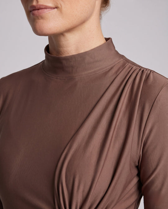 Product 15844661952842 - close_up_detail