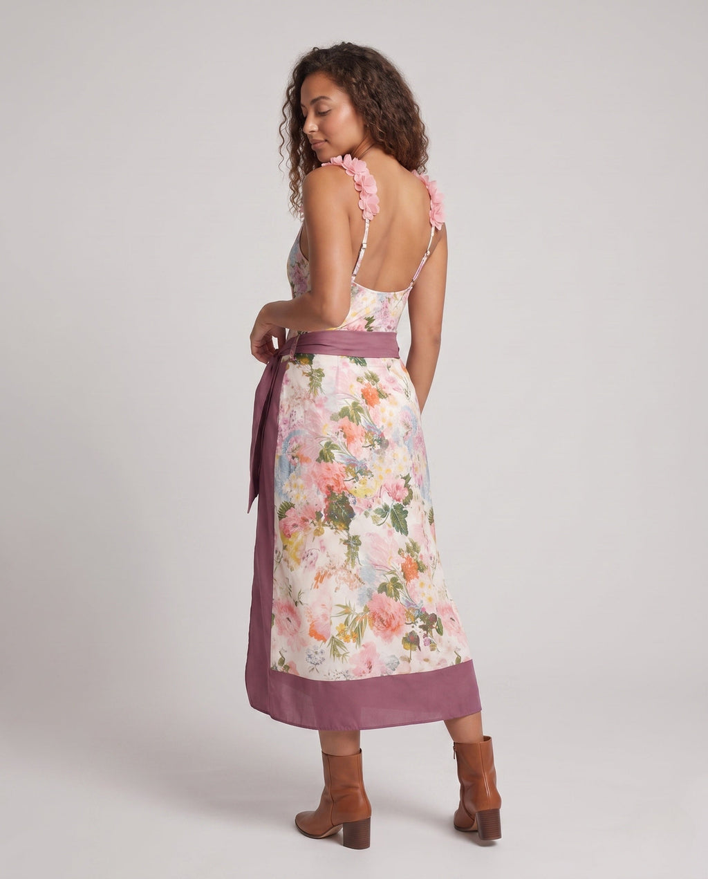 Product 15845728026954 - back_view