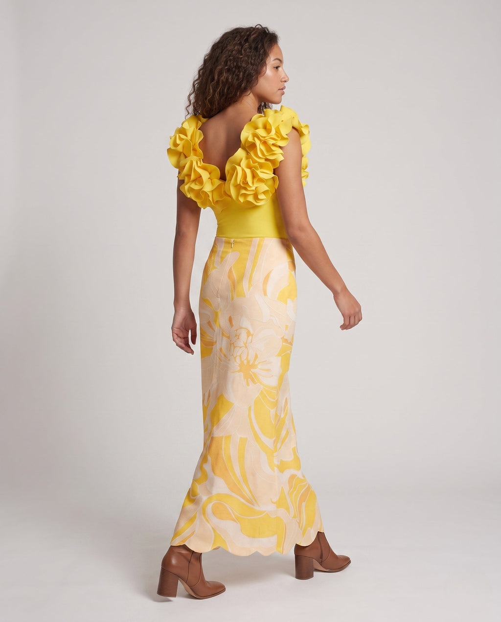 Product 15845745393994 - back_view