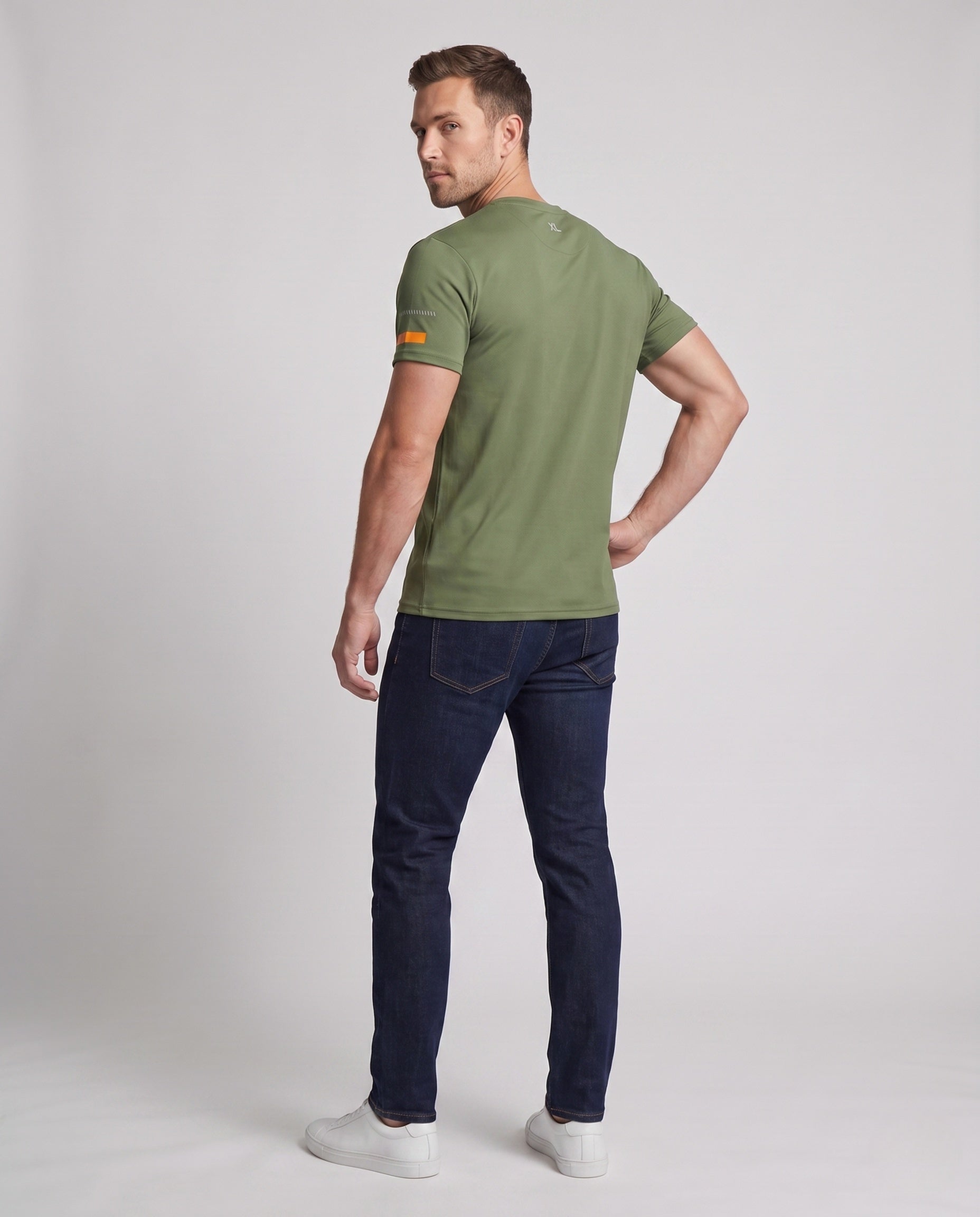 Product 15876149576010 - back_view