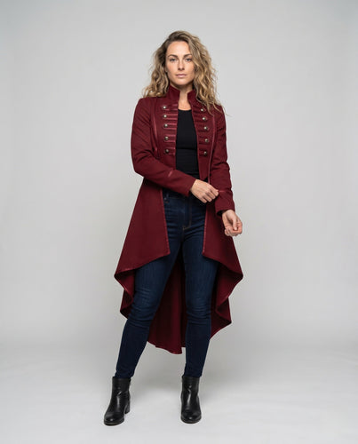 Frauen elegante asymmetrische gepolsterte Jacke mit modischen Knopfdetails Shop Nory