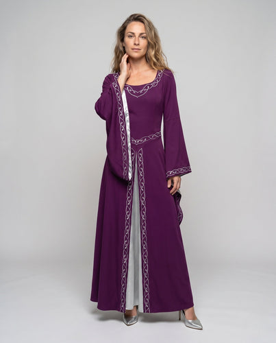 Elegantes, bodenlanges Kleid für Damen mit weiten Ärmeln und aufwendigen Verzierungen Shop Nory
