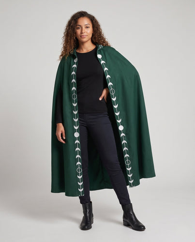 Damen mystischer Kapuzenumhang mit kunstvollem Design und detaillierten Verzierungen Shop Nory