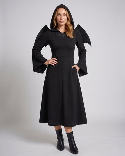 Damen elegante Hexenkleidung mit Kapuze und Fledermausdetails Shop Nory