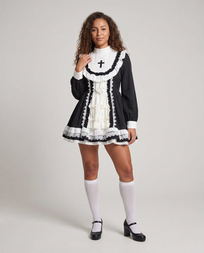 Damen Mittelalterliches Kleid mit Spitzenakzenten und Rüschendetails Shop Nory