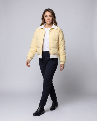 Damen kurze gepolsterte Pufferjacke mit Schalkragen und elastischem Rippbund