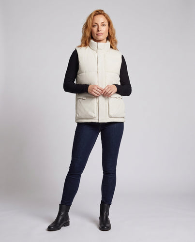 Damen Steppweste mit hohem Stehkragen und aufgesetzten Taschen Shop nory