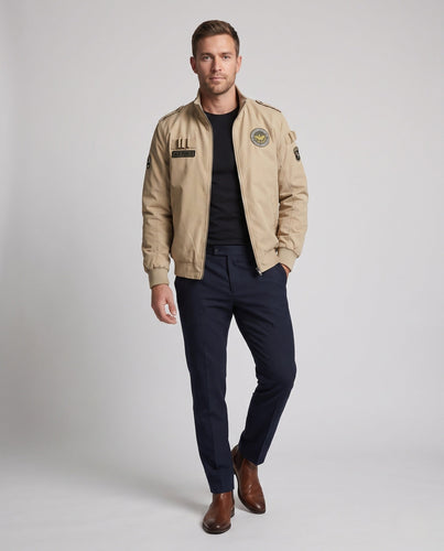 Fliegerjacke im Pilot-Stil für Herren mit vollflächigem Teddy-Futter und Abzeichenapplikationen Shop nory