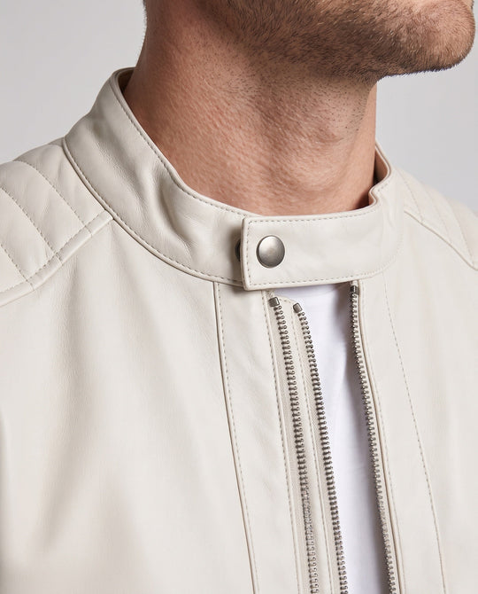 Product 15978384589130 - close_up_detail