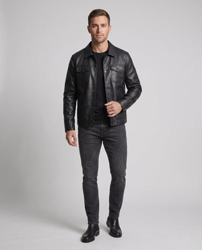 Herren Faux-Leder Truckerjacke mit geprägtem Monogramm, Druckknopfverschluss und Klapptaschen Shop nory