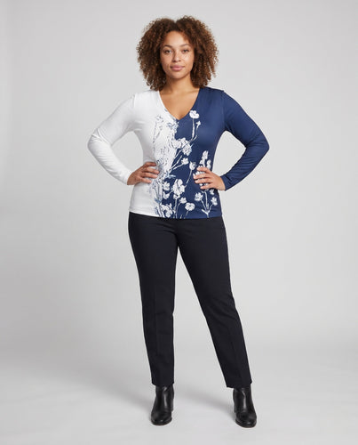 Frauen V-Ausschnitt Langarmshirt mit asymmetrischem Zweifarbblock und Floralprint Shop Nory