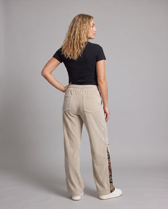 Product 16014721941834 - back_view