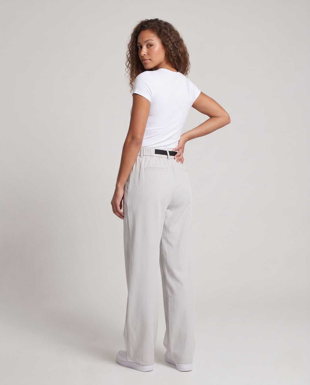 Product 16014737310026 - back_view