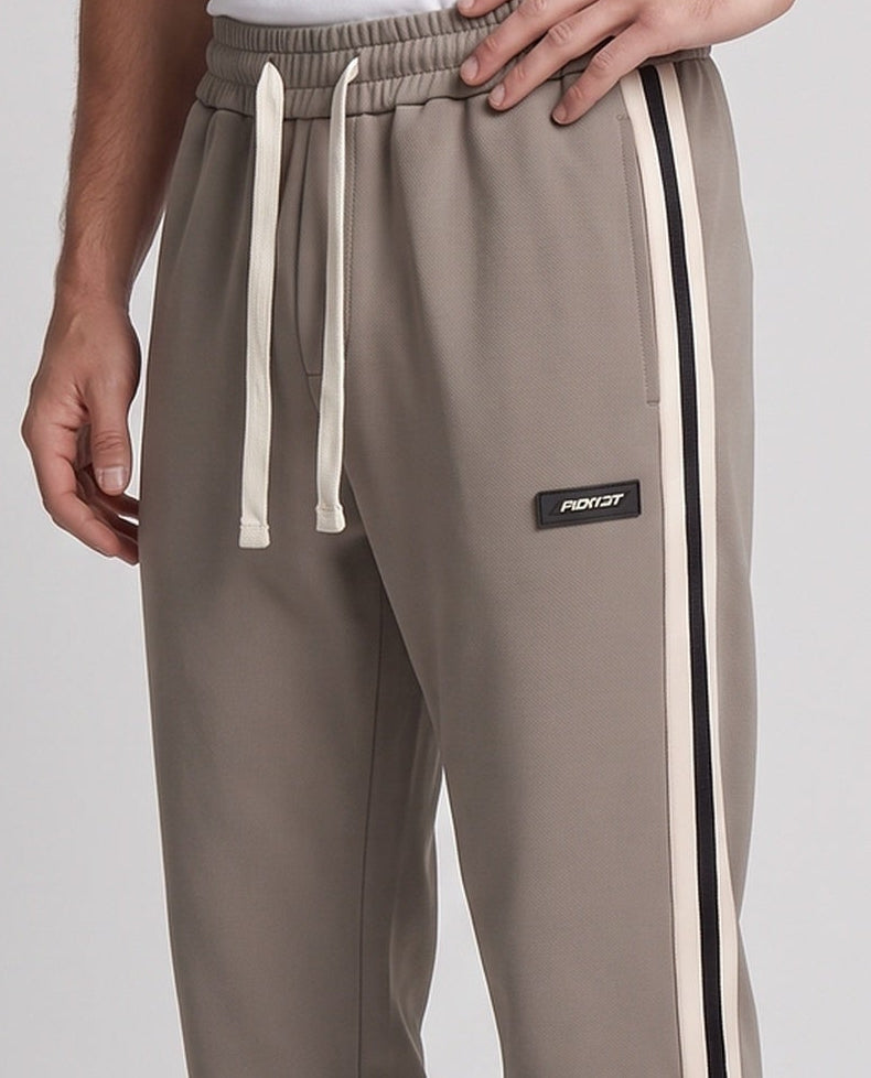 Herren Sportliche Jogginghose mit seitlichen Kontraststreifen Shop Nory