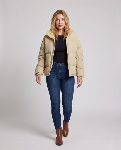 Damen Modische Daunenjacke mit hohem Kragen Shop Nory