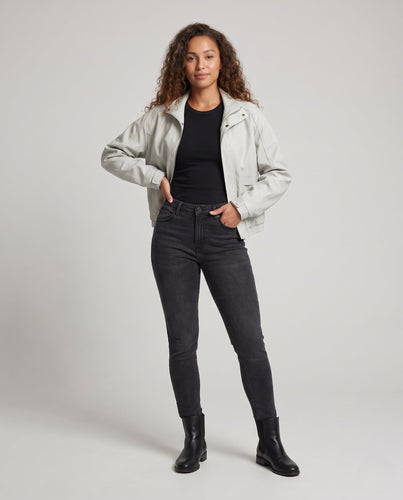 Damen Technische Übergangsjacke mit hohem Kragen Shop Nory