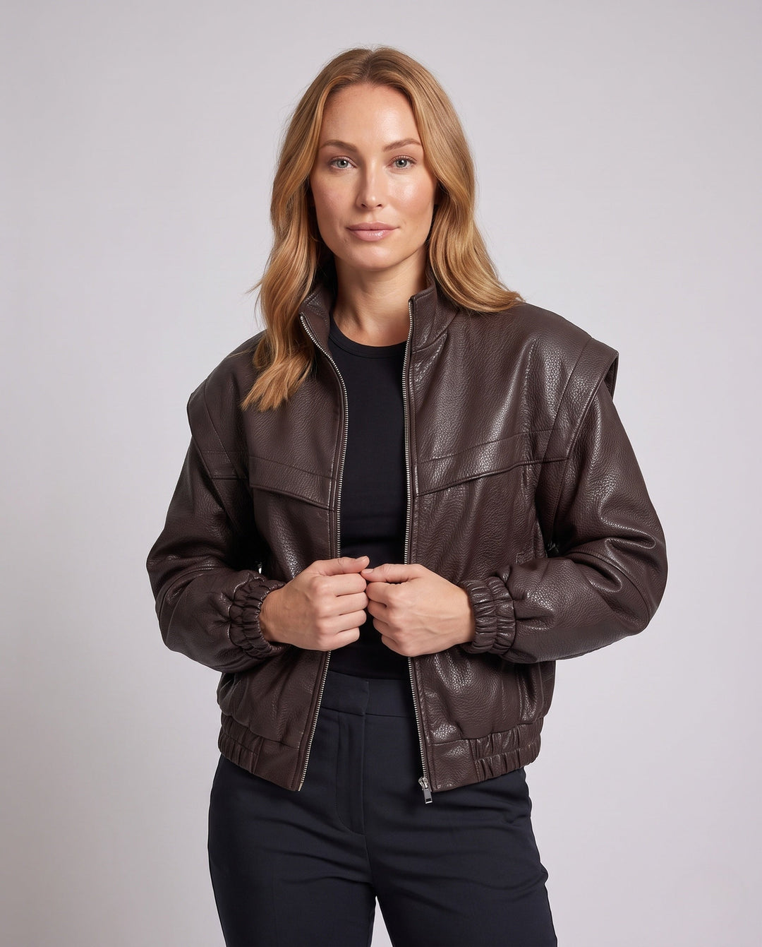 Product 16022350758218 - upper_body