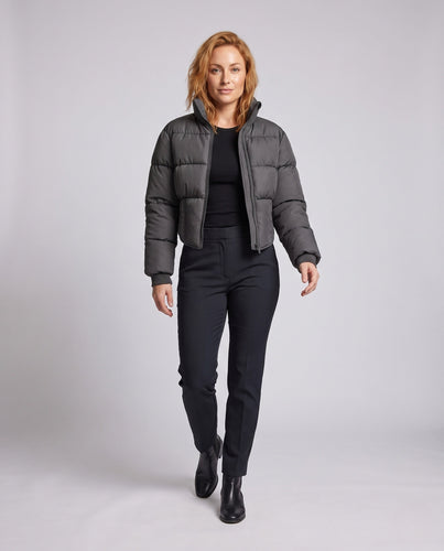 Damen kurze taillierte Steppjacke mit hohem Stehkragen und Korsettoptik Shop Nory