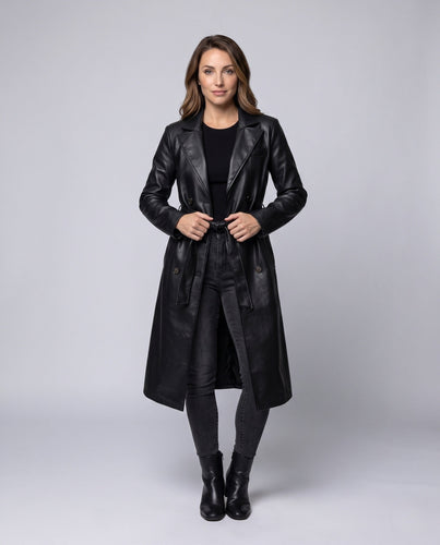 Damen längerer taillierter Trenchcoat aus veganem Lederlook mit Bindegürtel und Reverskragen Shop Nory
