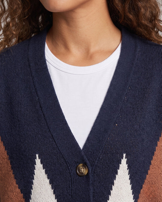 Product 16025003852106 - close_up_detail