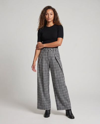 Frauenweite Karottenhose mit Falten Shop Nory