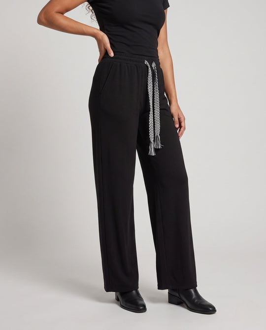 Product 16025036456266 - lower_body