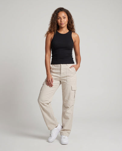 Damen Cargo-Hosen mit praktischen Seitentaschen und weitem Schnitt Shop Nory