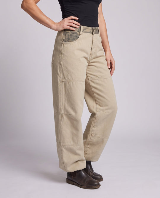 Product 16025134956874 - lower_body