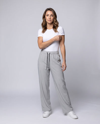 Stylische Sporthose für Damen Shop Nory