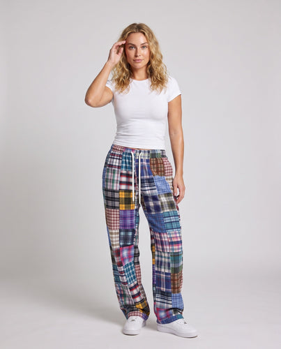 Damen Weitgeschnittene Karottenhose mit Künstlerischem Karomuster Shop Nory