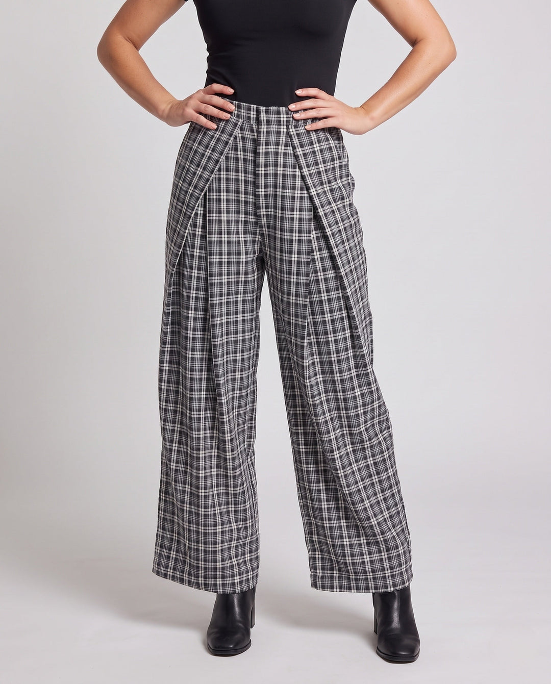 Product 16025142165834 - lower_body