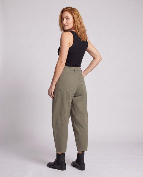 Product 16028643590474 - back_view