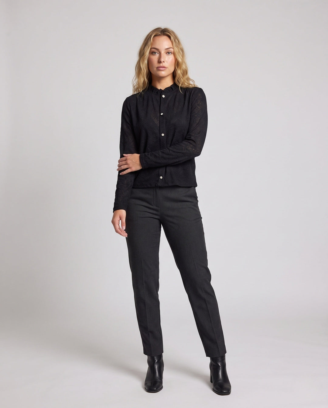 Product 16033016873290 - full_body_front